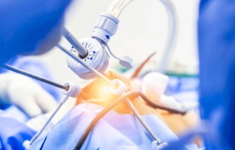 Single-port laparoscopic surgery